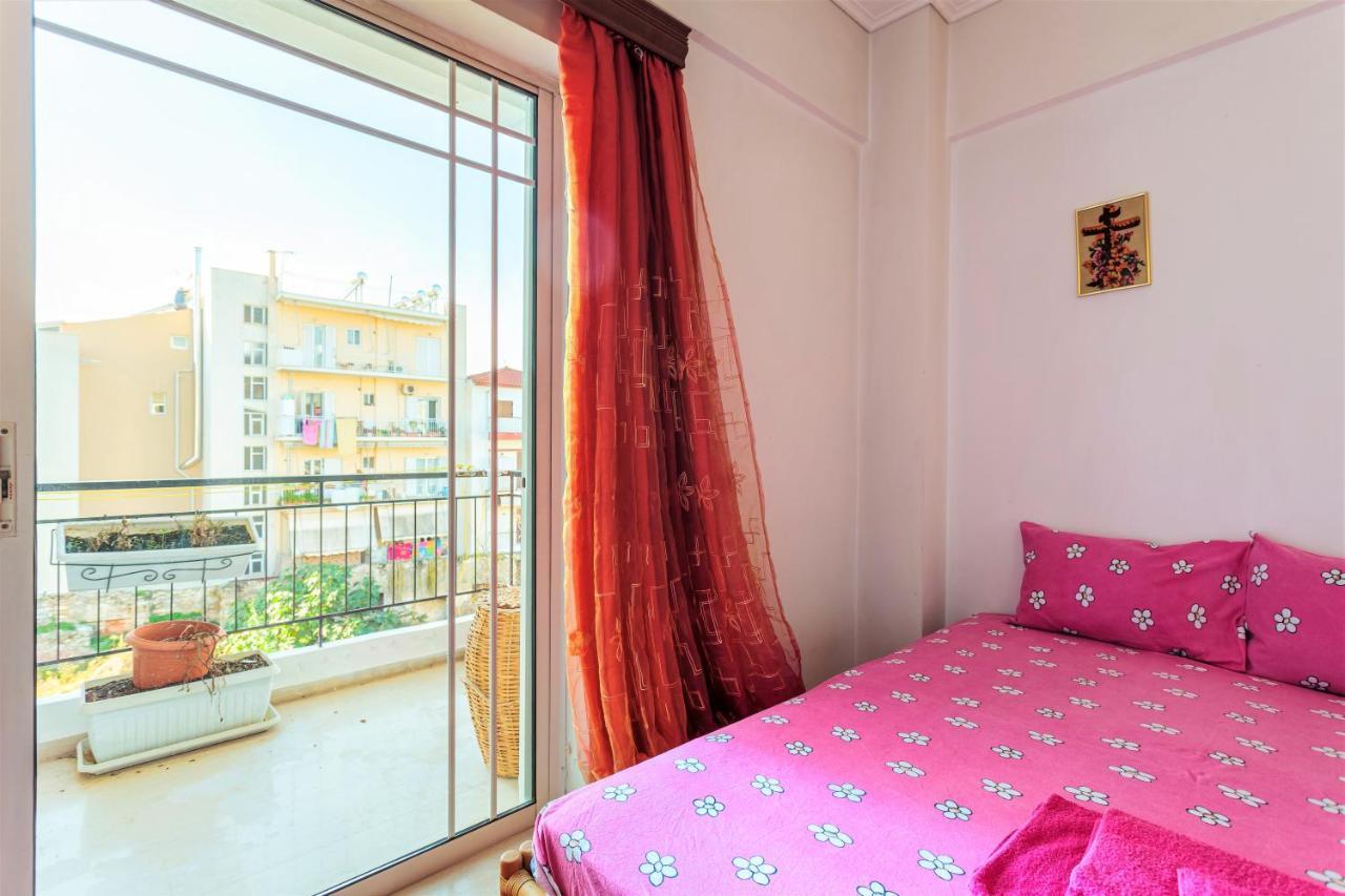 Bright Comfy Flat Near The Beach & The City Center Kalamata Eksteriør billede