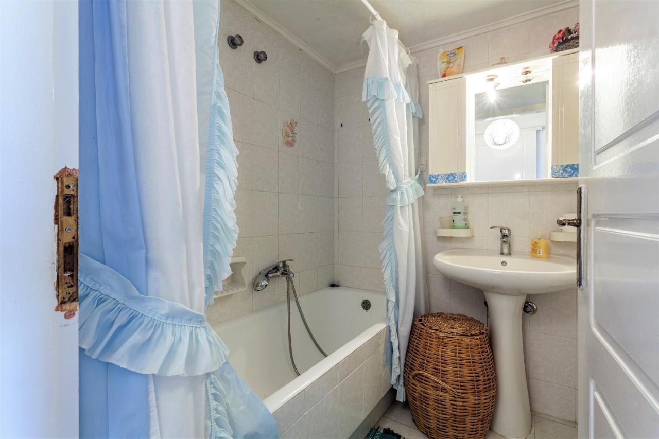 Bright Comfy Flat Near The Beach & The City Center Kalamata Eksteriør billede